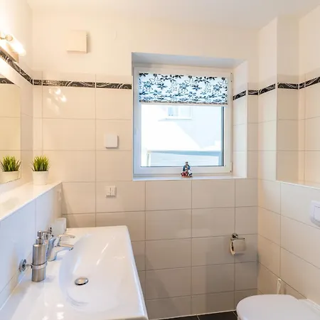 Haus Buchenweg 06 Daire